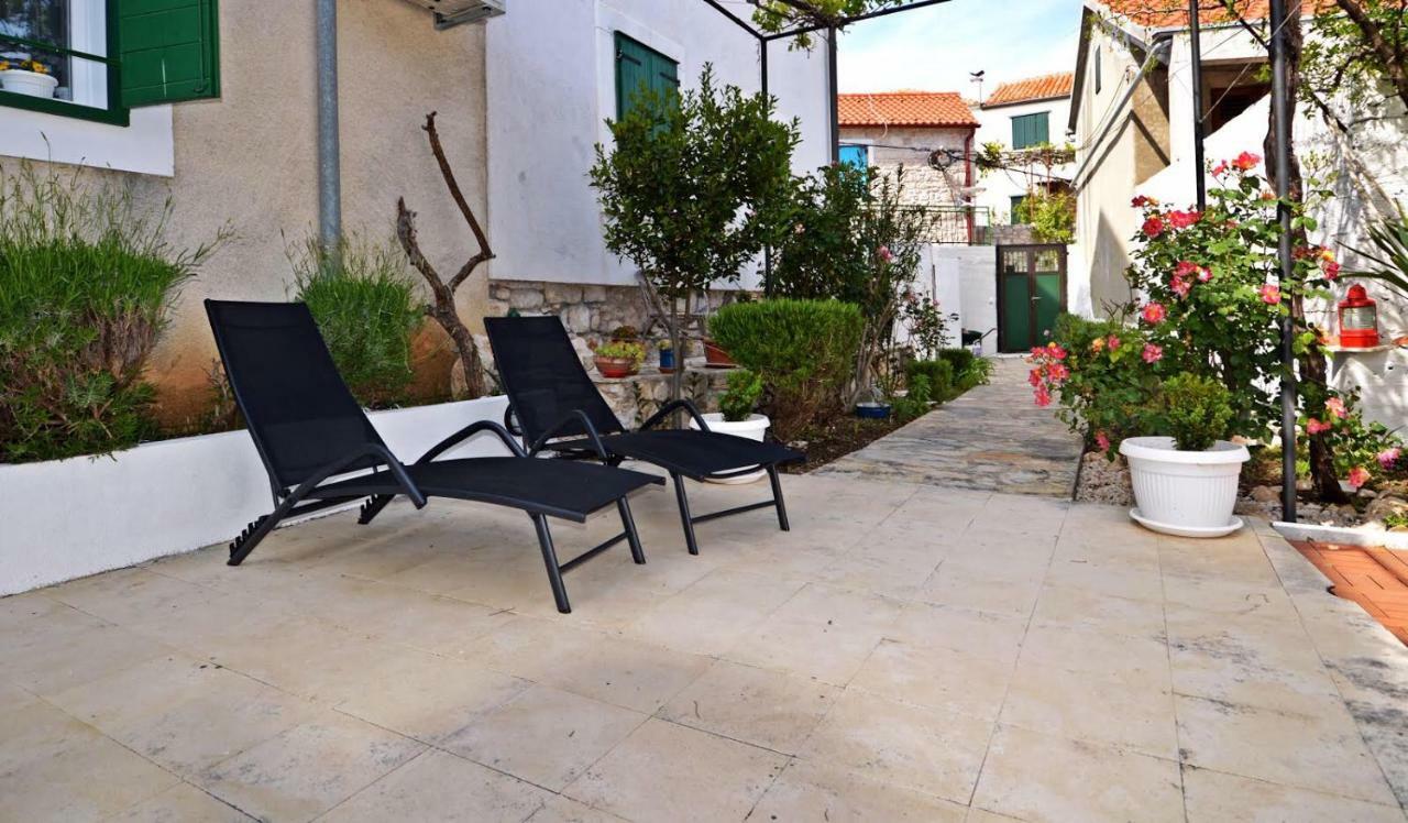 Apartman Martina Betina  Esterno foto