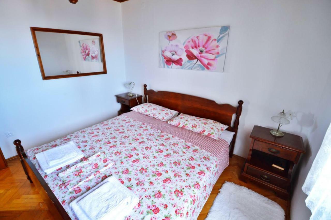 Apartman Martina Betina  Esterno foto